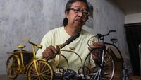Perajin Miniatur Sepeda Sasar Pasar Daring