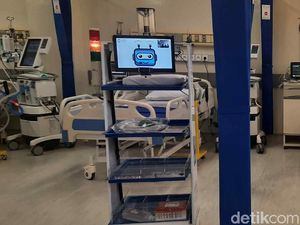 Robot RAISA Dikirim ke Wisma Atlet Bantu Rawat Pasien COVID-19 Robot RAISA Dikirim ke Wisma Atlet Bantu Rawat Pasien COVID-19