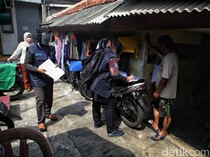 Melihat Hari Pertama Sensus Penduduk di Jakarta Utara