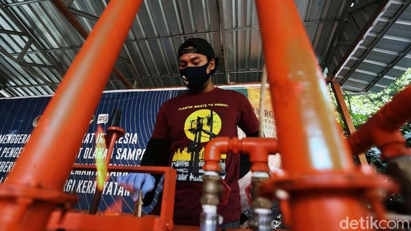 TOSS Mengubah Sampah Menjadi Energi