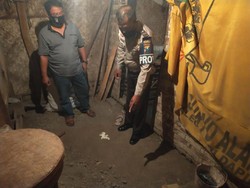 Warga Jombang Nekat Gorok Leher di Rumah Mertua