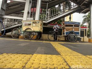 Pemprov DKI Anggarkan Rp 100 Miliar untuk Tata Trotoar di 10 Ruas Jalan Pemprov DKI Anggarkan Rp 100 Miliar untuk Tata Trotoar di 10 Ruas Jalan