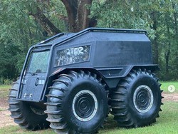 Kanye West Beri Kado Sohibnya ATV Ban Monster