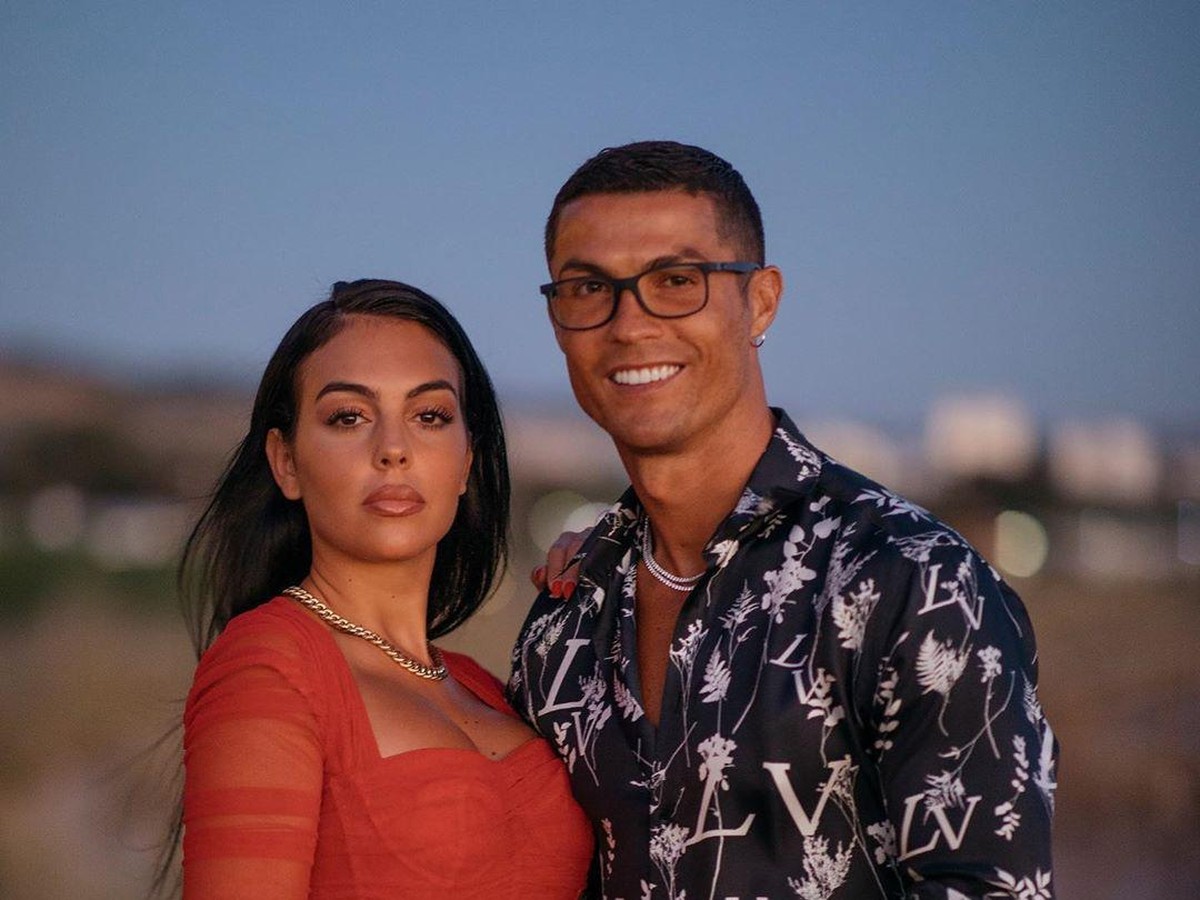 Cristiano Ronaldo Lagi Kasmaran (Instagram/georginagio)