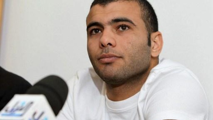 Emad Meteb Egyptian Standard de Liege's new player Emad Meteb gives a press conference, in Angleur, Liege, on July 26, 2010. AFP PHOTO / BELGA / MICHEL KRAKOWSKI (Photo by MICHEL KRAKOWSKI / BELGA / AFP)
