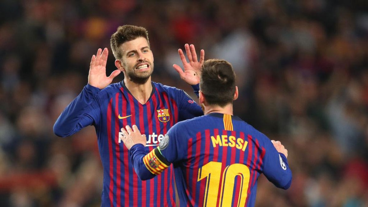 Lionel Messi dan Gerard Pique musuhan? Foto: (Getty Images)