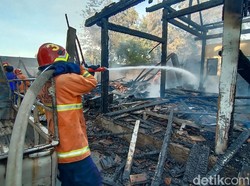 Gudang Mebel di Kudus Ludes Terbakar, Kerugian Capai Rp 3 M
