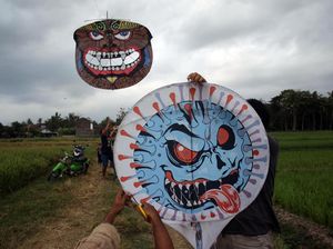 Keren! di Yogya Layangan Jadi Media Kampanye Corona