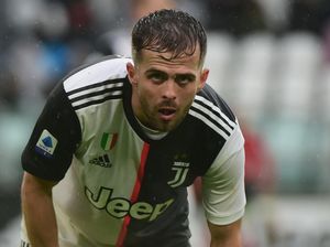 Entah Bagaimana Perasaan Miralem Pjanic