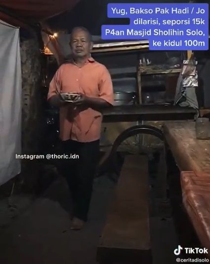 Penjual Bakso di Solo Sepi Pembeli