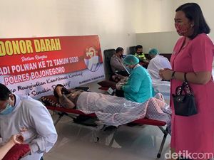 Polwan di Bojonegoro Gelar Donor Darah di Hari Jadi ke-72