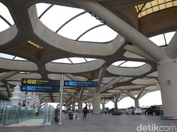 5 Proyek yang Diresmikan di Tengah Pandemi: Bandara hingga Stadion