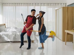 Berbagi Tugas Rumah Tangga, Perlu Dilakukan atau Tidak?