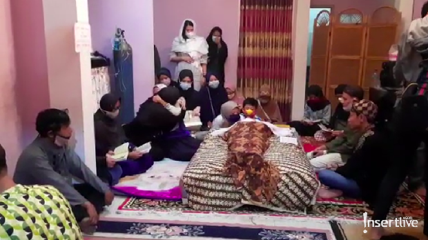 Suasana rumah duka Idan Separo