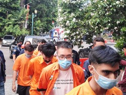 9 Peserta Pesta Gay Jaksel Ditahan Polisi, Begini Penampakannya