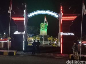 Jenazah Pilot Pesawat yang Tergelincir di Lanud Iswahjudi Dimakamkan ke Madiun Jenazah Pilot Pesawat yang Tergelincir di Lanud Iswahjudi Dimakamkan ke Madiun