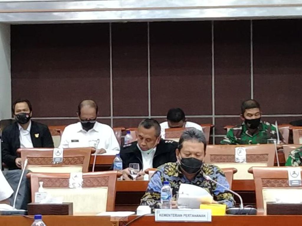 Wamenhan Sampaikan Laporan Keuangan 2019 ke DPR Wamenhan Sampaikan Laporan Keuangan 2019 ke DPR