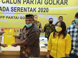 Kantongi Restu DPP Golkar, Petrus-Matret Maju Pilkada Teluk Bintuni