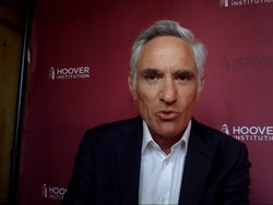 Bentrok dengan Dr Fauci, Trump Kenalkan Penasihat COVID-19 Baru