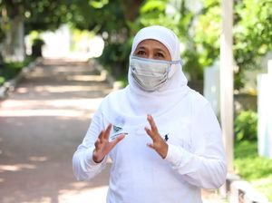 Gubernur Khofifah Tegaskan Tidak Ada Keluarganya Maju di Pilkada Gubernur Khofifah Tegaskan Tidak Ada Keluarganya Maju di Pilkada