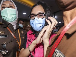 Pinangki Tak Ajukan Praperadilan, Pengacara Fokus Pembelaan di Persidangan