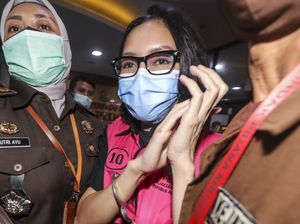 15 Ribu Orang Teken Petisi Online Desak Hukum Berat Jaksa Pinangki 15 Ribu Orang Teken Petisi Online Desak Hukum Berat Jaksa Pinangki