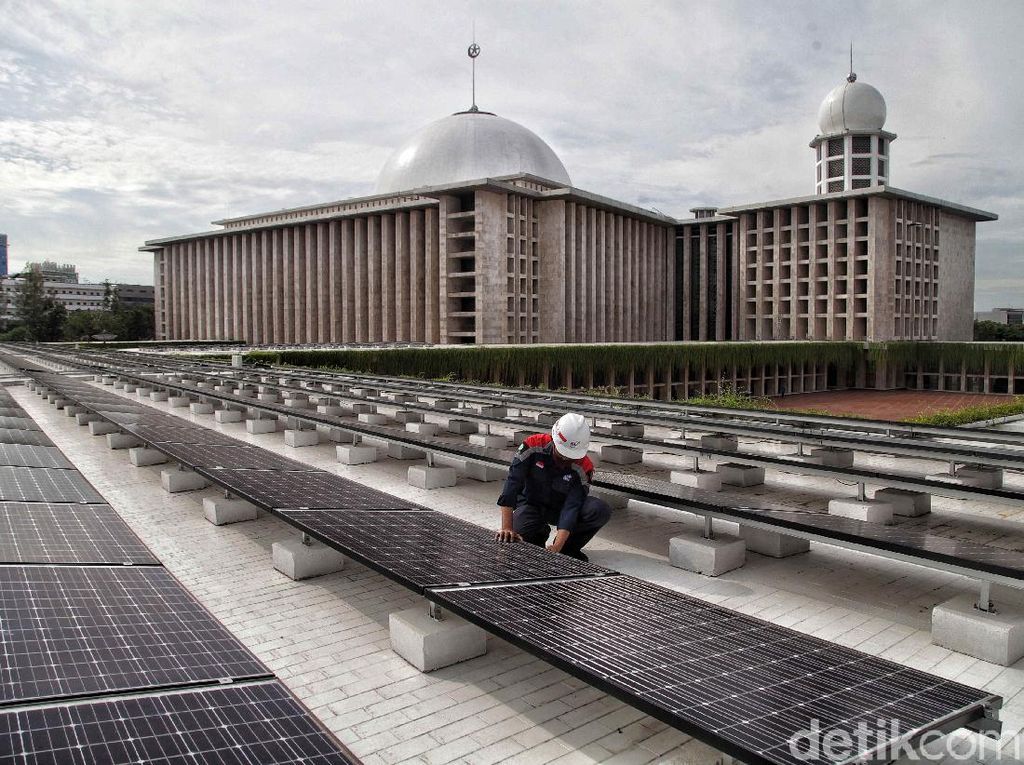 Keren! Kini Masjid Istiqlal Pakai Energi Surya Keren! Kini Masjid Istiqlal Pakai Energi Surya