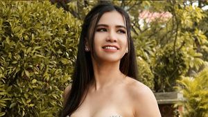 Pesona Maria Vania, Pemilik Body Bak Gitar Spanyol