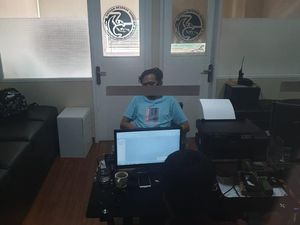 Konsumsi Sabu Bikin Eks Drummer BIP Ditangkap Polisi Konsumsi Sabu Bikin Eks Drummer BIP Ditangkap Polisi
