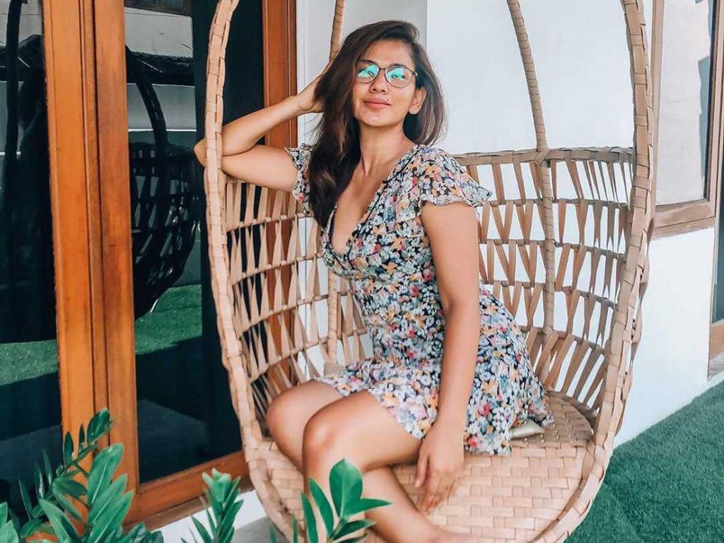 Potret Nova Eliza Awet Muda, Bikin Pangling! Potret Nova Eliza Awet Muda, Bikin Pangling!