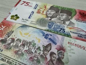 Buruan Tukar! Uang Khusus Rp 75.000 Sisa 7,5 Juta Lembar Buruan Tukar! Uang Khusus Rp 75.000 Sisa 7,5 Juta Lembar
