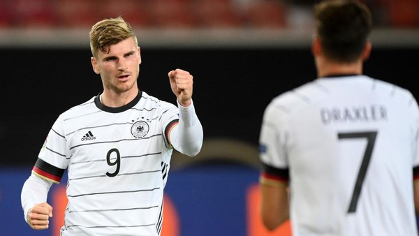 STUTTGART, GERMANY - SEPTEMBER 03: Timo Werner of Germany celebrates after scoring his teams first goal during the UEFA Nations League group stage match between Germany and Spain at Mercedes-Benz Arena on September 03, 2020 in Stuttgart, Germany. (Photo by Matthias Hangst/Getty Images)