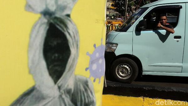 Ancaman Tugu Peti Mati Tak Cukup Sadarkan Warga