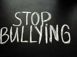 Heboh Siswi SMA di Bandung Di-bully Teman Sekolah