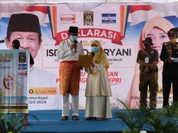 Cagub-cawagub Isdianto-Suryani Deklarasi Maju Pilgub Kepulauan Riau 2020
