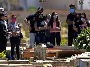 Corona di Brasil Tembus 4 Juta Kasus