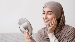 Doa Ketika Bercermin, Amalkan untuk Kebaikan Diri