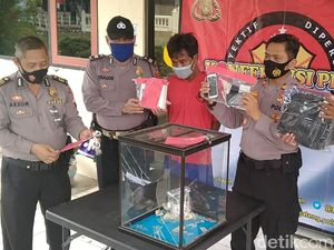 Terekam CCTV, Maling Gasak Kotak Amal dan HP Para Santri Ponpes Terekam CCTV, Maling Gasak Kotak Amal dan HP Para Santri Ponpes
