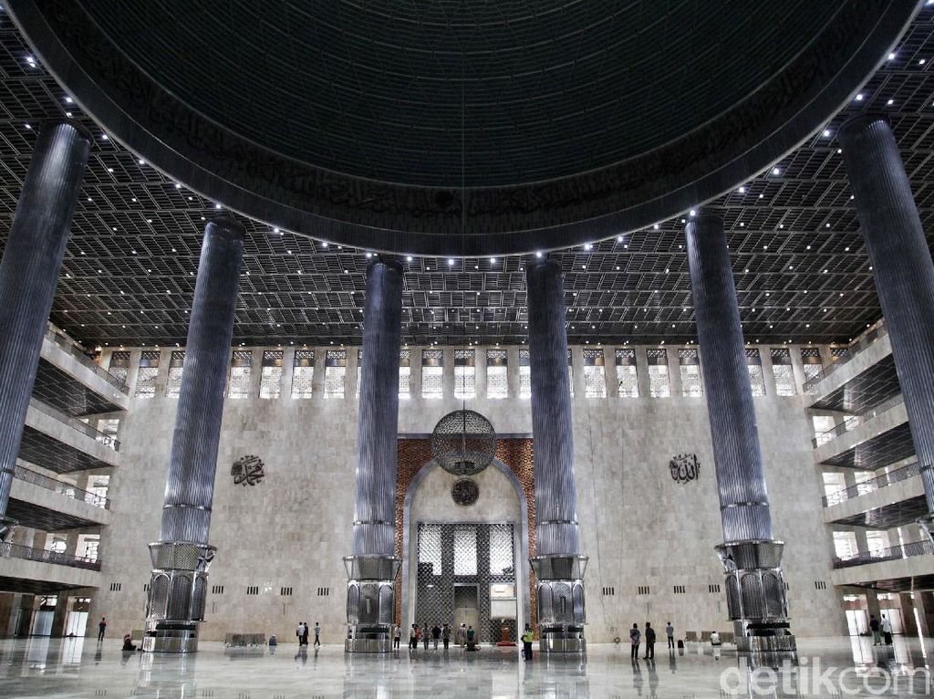 Masjid Istiqlal Kian Megah Setelah Direnovasi Masjid Istiqlal Kian Megah Setelah Direnovasi