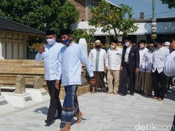 Usai Ziarah ke Makam Raden Patah, Mugi-Hebad Daftar Pilkada Demak