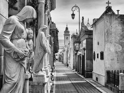 Recoleta Pemakaman Terindah dan Terhoror Dunia dan Kisah Seramnya