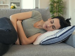 7 Makanan untuk Melancarkan BAB Secara Alami, Bye Bye Sembelit!