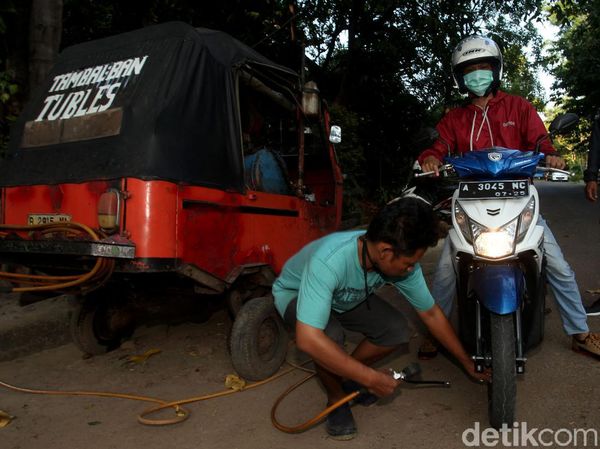 Bajaj Ini Dirombak Jadi Tambal Ban Gaes
