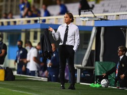 Duh, Mancini Salah Pasang Line Up Italia Gegara Tak Pakai Kacamata