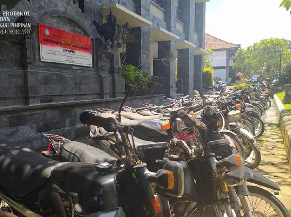 42 Unit Motor Dalam Kondisi Scrap Dilelang Rp 7,7 Jutaan, Mau?