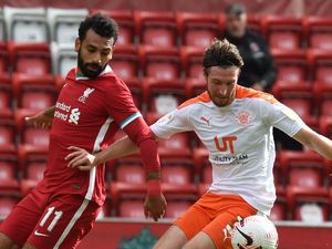 Laga Uji Coba: Liverpool Bantai Blackpool 7-2 Laga Uji Coba: Liverpool Bantai Blackpool 7-2