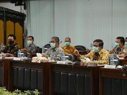 Dikunjungi Mentan, Dirut Petrokimia Beberkan Stok Pupuk Saat Ini