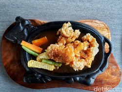 Seperti Ini Rasa Steak Kampus Rp 10 Ribu yang Lagi Viral di Yogyakarta