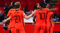 Belanda ada di nomor ketiga. Memphis Depak dkk mengoleksi 183 gol musim lalu (AP/Peter Dejong)