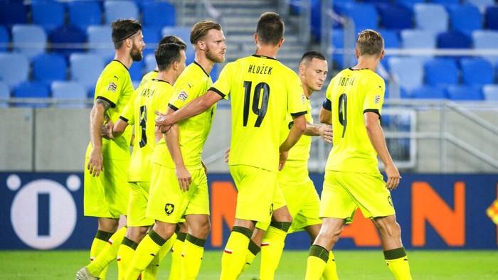Czech Republics Borek Dockal, right, celebrates with his teammates after scoring from a penalty kick, during the UEFA Nations League soccer match between Slovakia and the Czech Republic in Bratislava, Slovakia, Friday, Sept. 4, 2020. (Jaroslav Novak/TASR via AP)